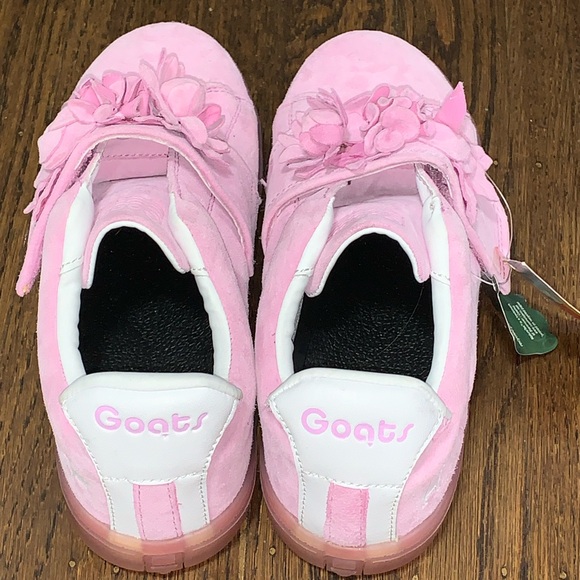 Goats Suede Leather Girls Pink Sneakers size 3 - Picture 4 of 5